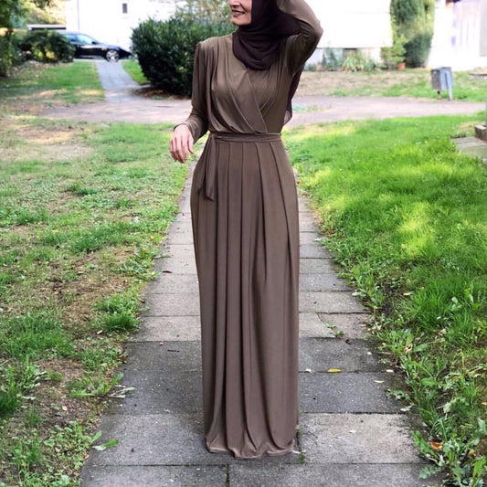 V-neck Folds And Mopping Floor Skirt Abaya